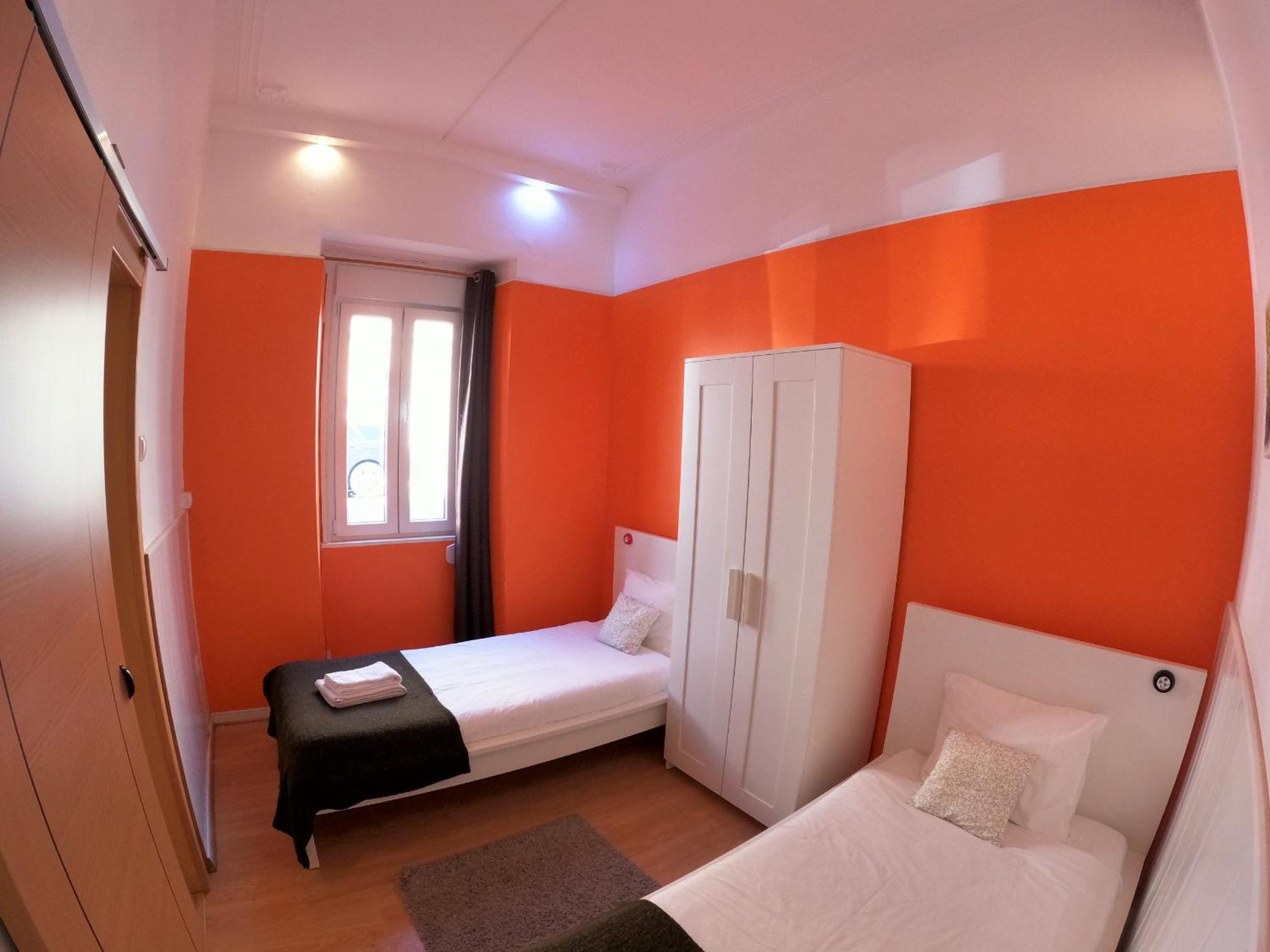 Lisbon T2 Apartment In Typical Villa In Sapadores Lisboa Exterior foto